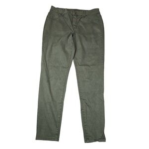 Maurices Women's Green XL Long High Rise Jegging‎ Casual Minimalist Preppy Pant